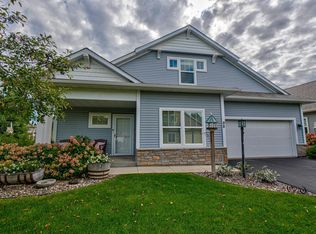 98 Linden Ave, Hudson, WI 54016