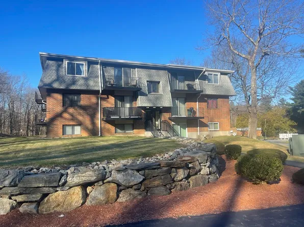 176 Maple Ave APT 4-31, Rutland, MA 01543