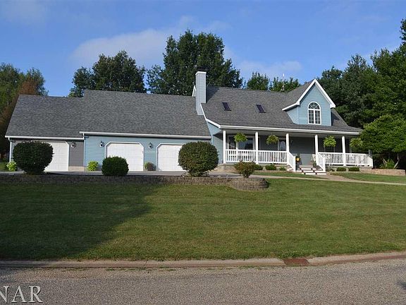 2nd image of 3016 Hilltop Dr