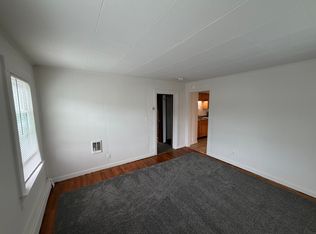 95 Foxhall Ave APT 2, Kingston, NY 12401