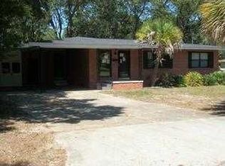 102 Gilmore Dr, Gulf Breeze, FL 32561