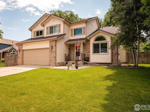 2227 Sunstone Dr, Fort Collins, CO 80525