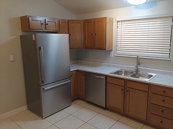 3rd image of 683 E Clarion Dr #2