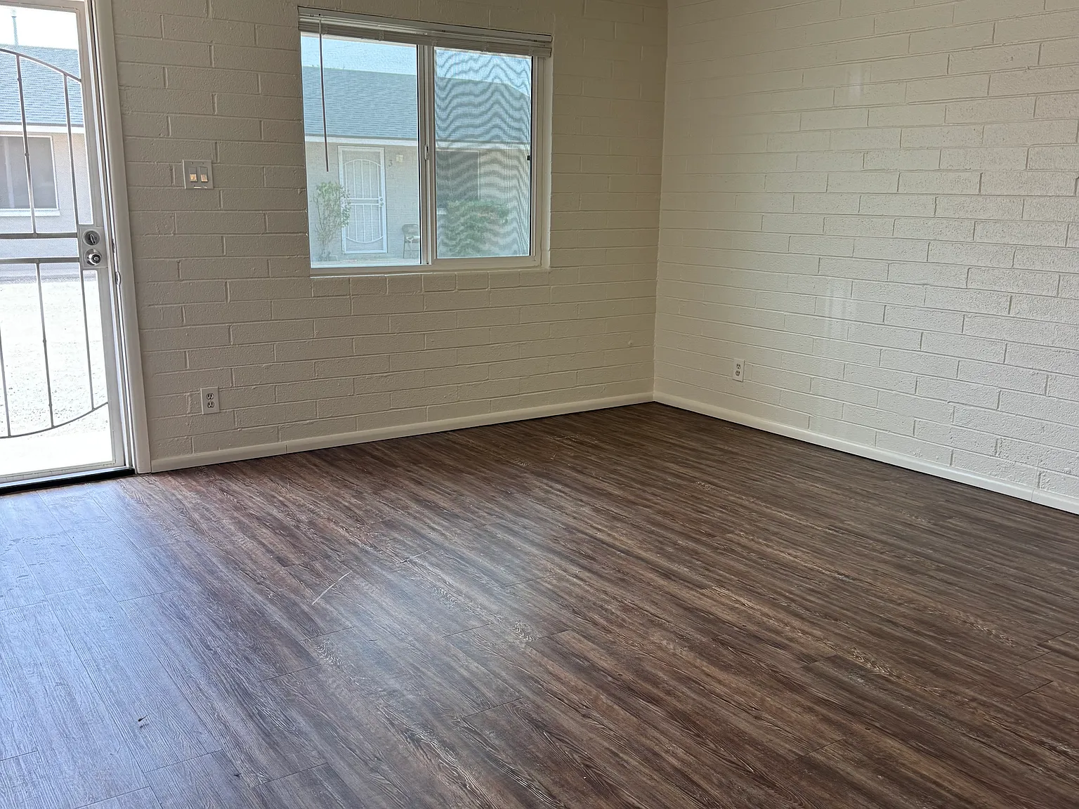 2 bed, 800 sqft, $1,150 — Photo 3