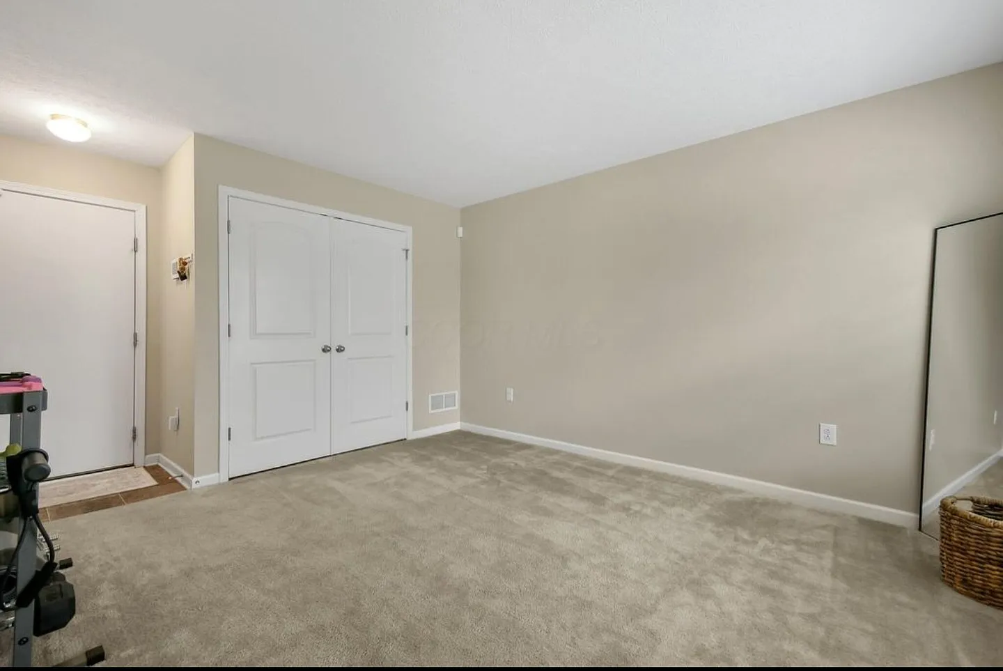 389 Laurel Creek St — Photo 3