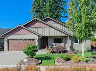 10755 Armada Ave NW, Silverdale, WA 98383