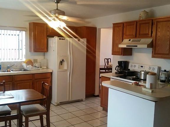 2nd image of 1462 Lund Ave