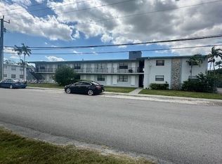 6780 SW 44th St APT 2, Miami, FL 33155