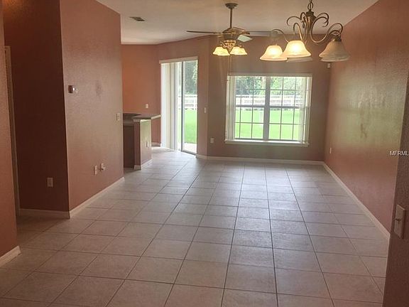 2nd image of 2049 Winterset Dr