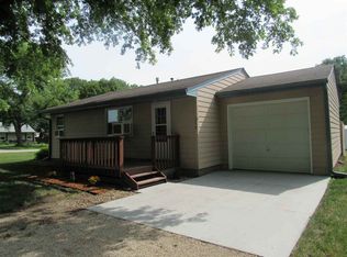 228 N Lake St, Riley, KS 66531