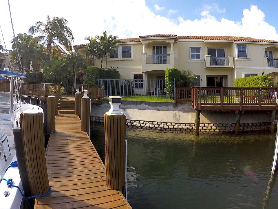 View of the house from dock