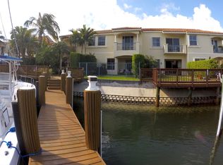 1377 Harbor Vw E, Hollywood, FL 33019