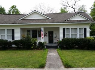 72 Bell St, Menlo, GA 30731