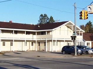 2006 Ashmun St APT 3, Sault Sainte Marie, MI 49783