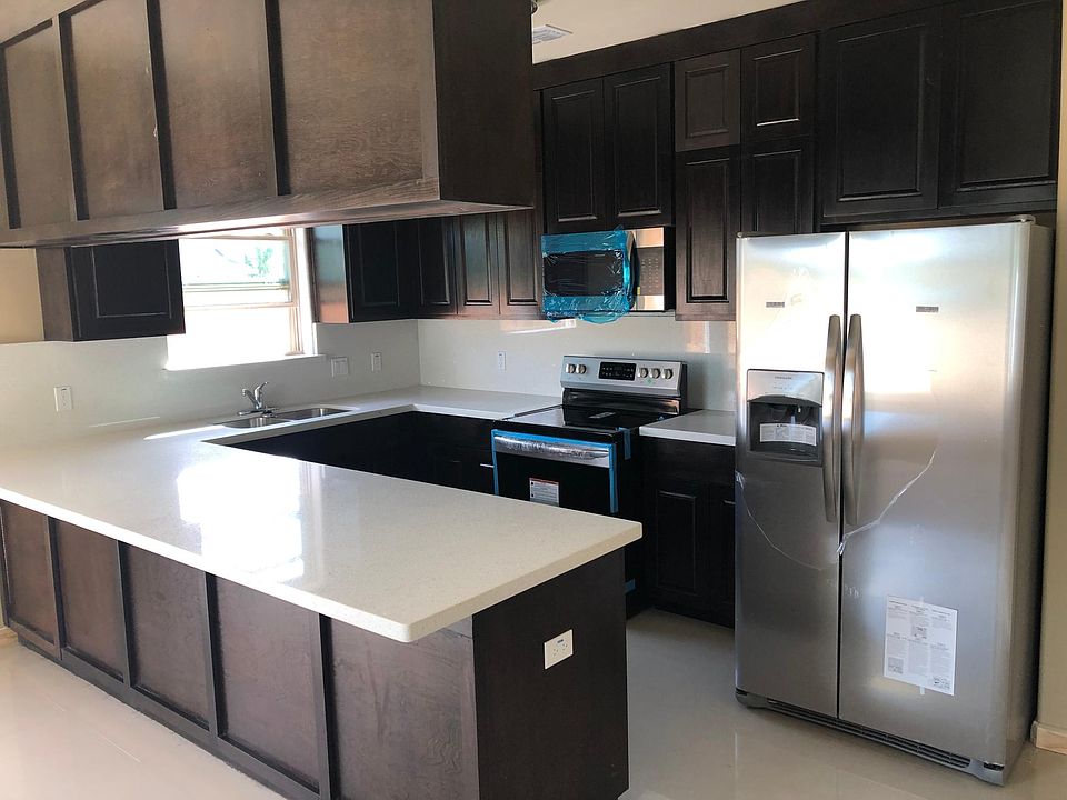 1st image of 2408 N Mojave APT 4
