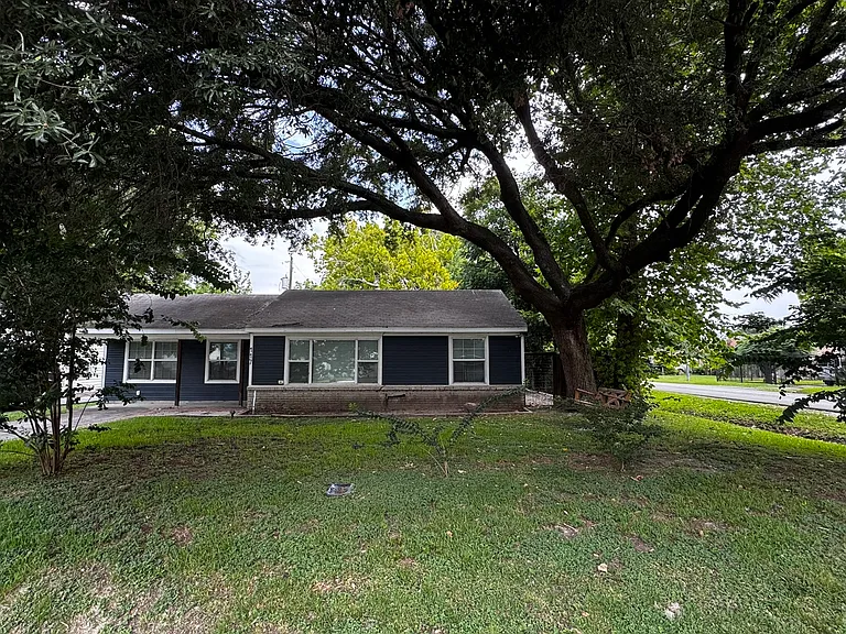 117 Ben Dr — Photo 3