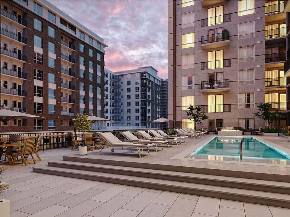 1st image of 611 22nd St #703