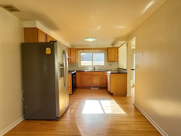 5th image of 15275 W Walnut Dr