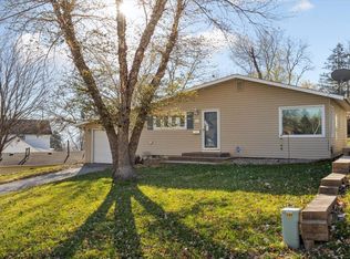 1014 E Saint Clair St, Missouri Valley, IA 51555