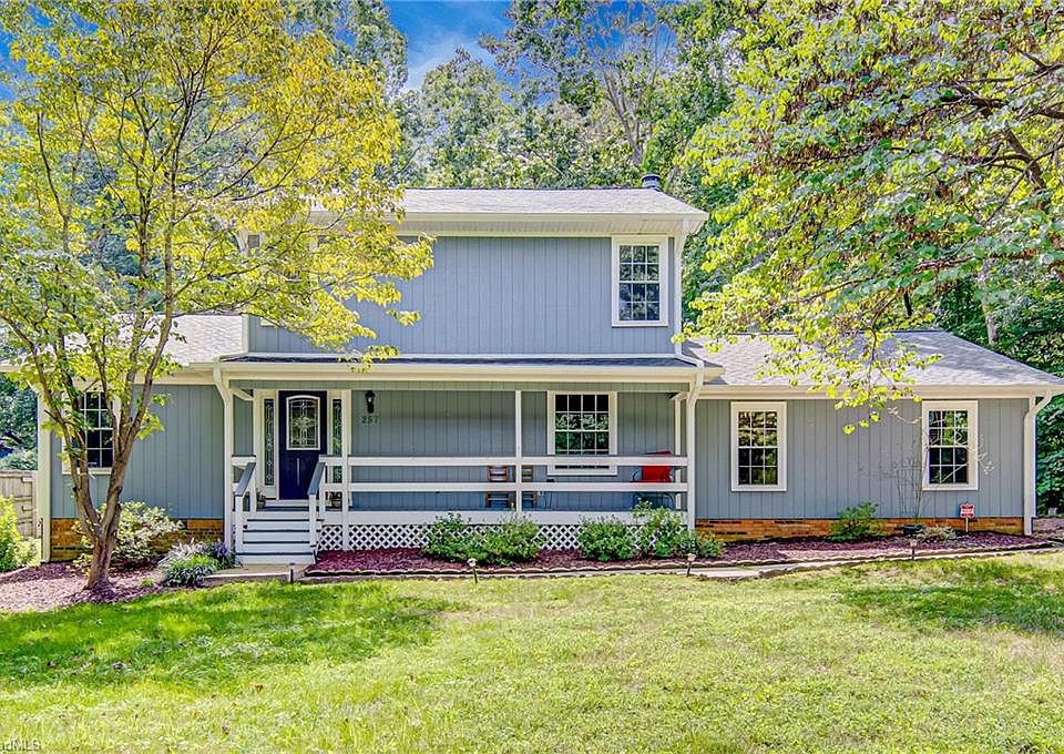 2nd image of 257 Brentwood Dr