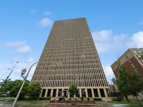 6700 S South Shore Dr APT 8C, Chicago, IL 60649