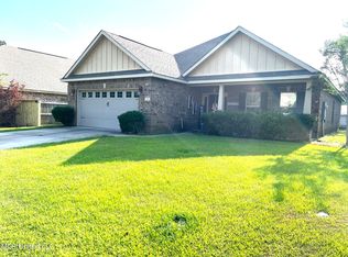 781 Bay Breeze Dr, Biloxi, MS 39532