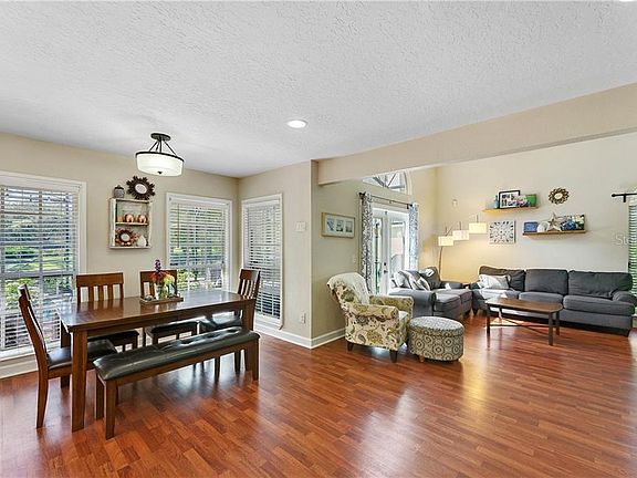 4th image of 10807 Satinwood Cir