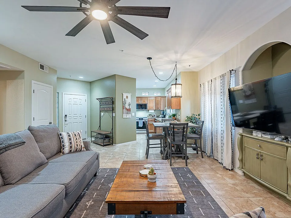 7609 E Indian Bend Rd #ID1570262P