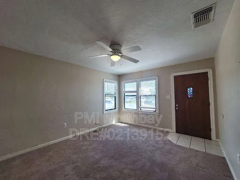 225 Madison St — Photo 3