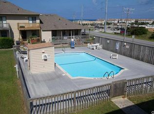 124 W Kitty Hawk Rd, Kitty Hawk, NC 27949