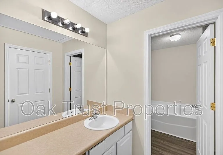 7939 Vermont Rd — Photo 20