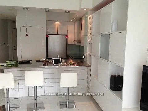 1 bed, $2,500 — Photo 4