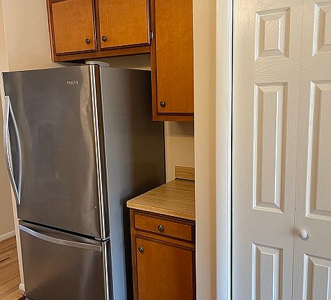 5th image of 103 Chestnut Ct