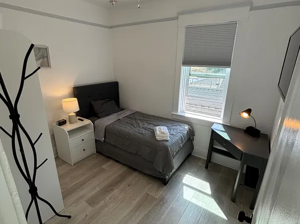 1343 C St #5C, San Diego, CA 92101