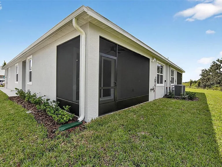 4027 Westwood Fields Loop — Photo 57