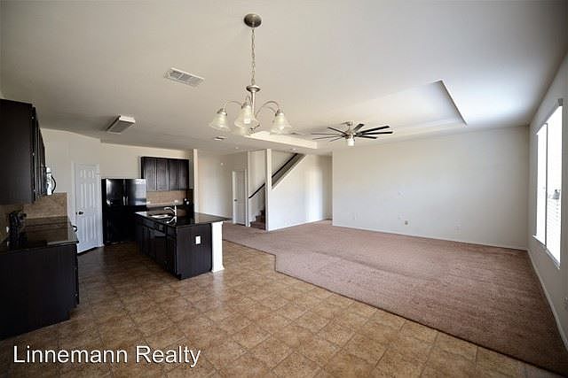 1st image of 103 W Orion Dr