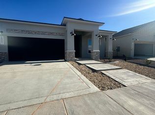 15061 Resolve Dr, El Paso, TX 79938