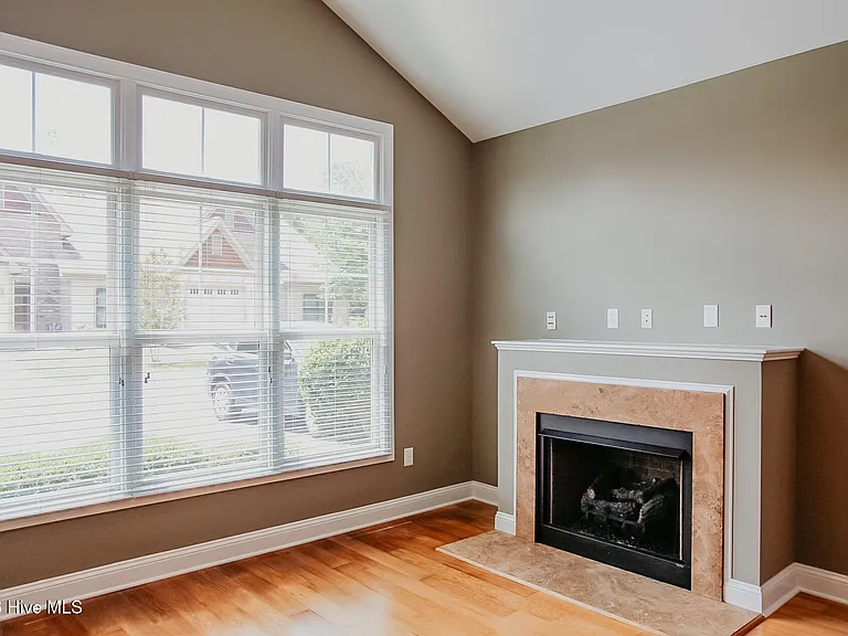 38 Elk Ridge Ln — Photo 11