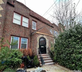 114-58 197th Street, Saint Albans, NY, 11412