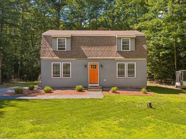 14 Rosewood Drive, Bow, NH 03304