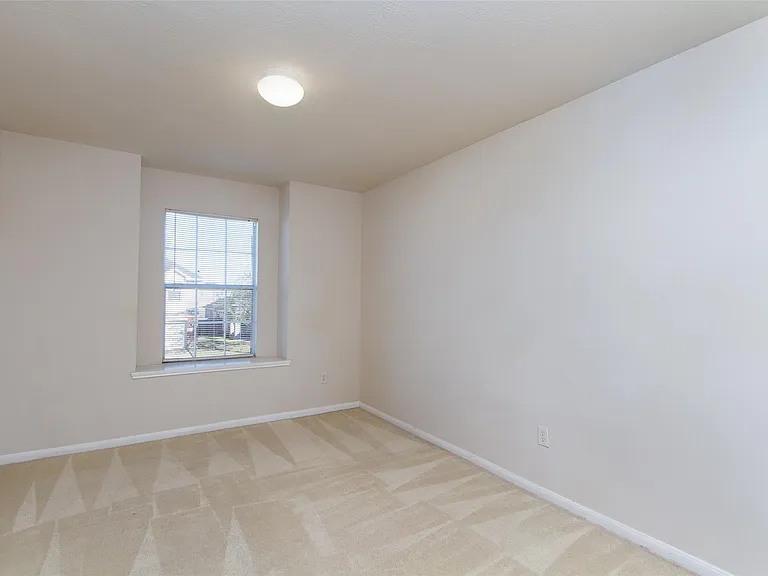 14202 Ballfour Park Ln — Photo 12