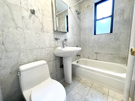 Rented by MOTION New York | media 15