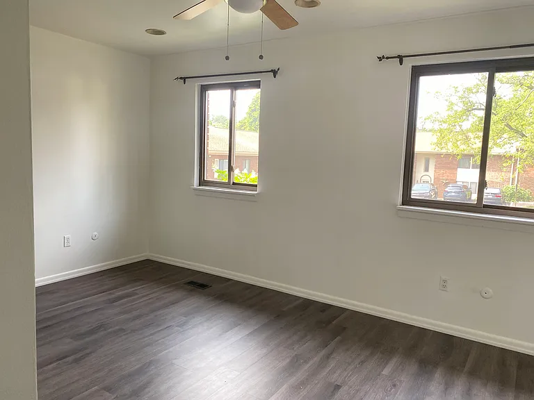 Bedroom 1 - Empty