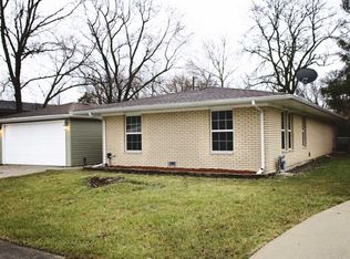 5465 Adeline Pl, Oak Forest, IL 60452