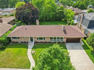 7248 N Kildare Ave, Lincolnwood, IL 60712