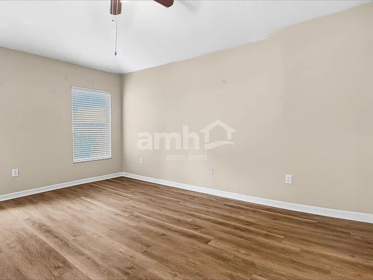 25815 Crippen Dr — Photo 8