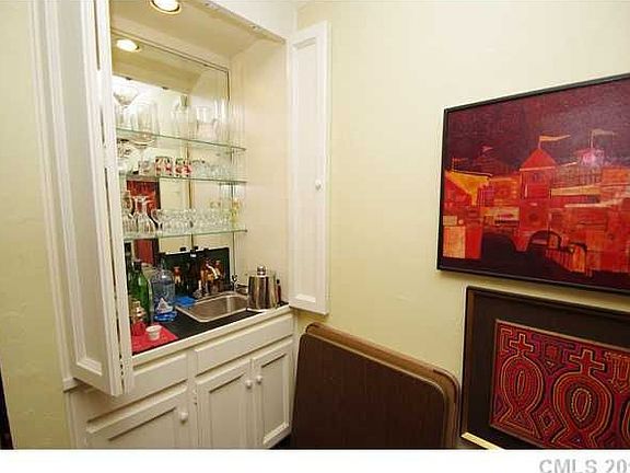 5th image of 5122 Dunes Ct