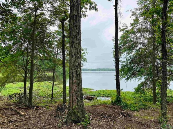 Katie Ln, Gilmer, TX 75644
