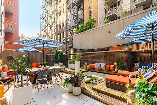Sold by Nest Seekers International | media 9