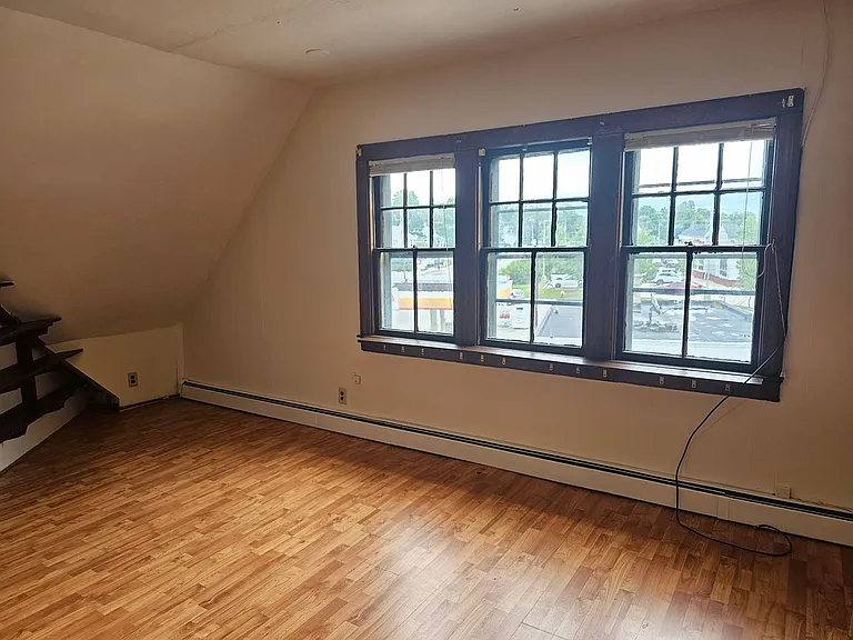 271 Nashua St — Photo 5